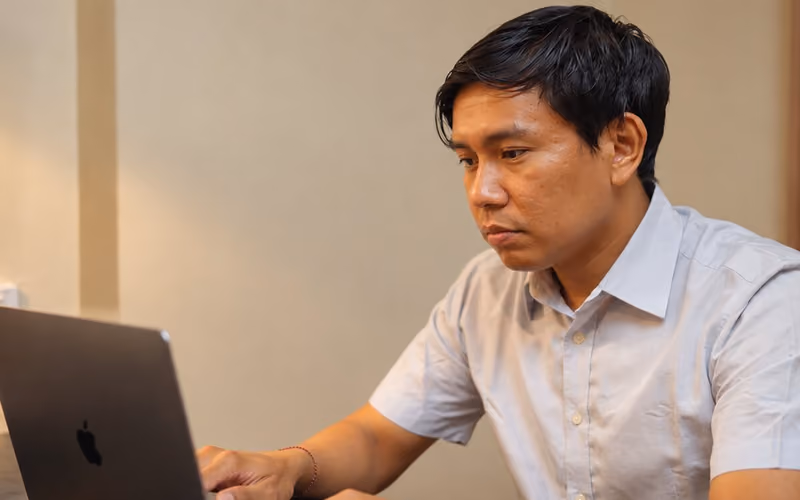 Ahjun, Karyawan Swasta
