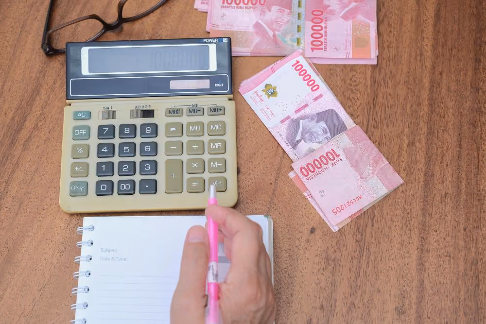 Rasio Utang terhadap Pendapatan (Debt to Income Ratio): Pengertian, Cara Menghitung, dan Cara Mengelolanya
