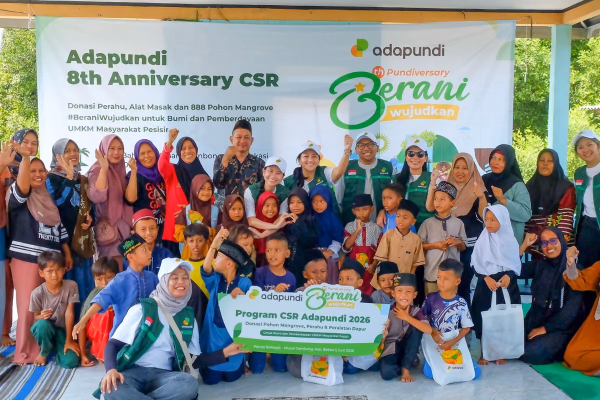 HUT ke-8, Adapundi Gelar CSR #BeraniWujudkan untuk Bumi Tanam 888 Mangrove dan Donasi Perahu