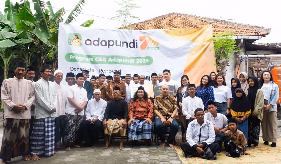 Rayakan 7 Tahun Menjadi Inspirasi, Adapundi adakan Program CSR dan Literasi Keuangan