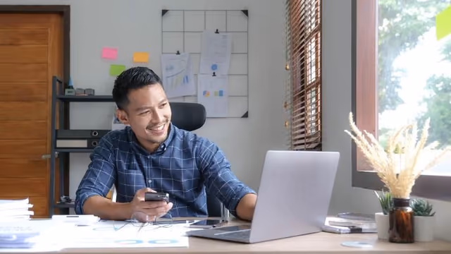 Cara Memisahkan Uang Usaha dan Pribadi agar Keuangan Bisnis Terstruktur