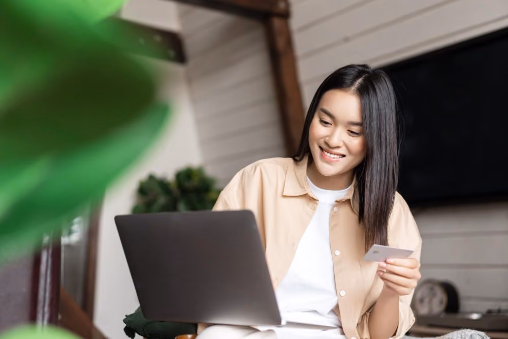 Tips Pinjaman Online Aman Panduan Praktis agar Terhindar dari Masalah Finansial
