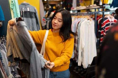 Pratinjau untuk Modal Usaha Thrifting: Panduan Lengkap Mendapatkan Dana untuk Bisnis Secondhand yang Menguntungkan