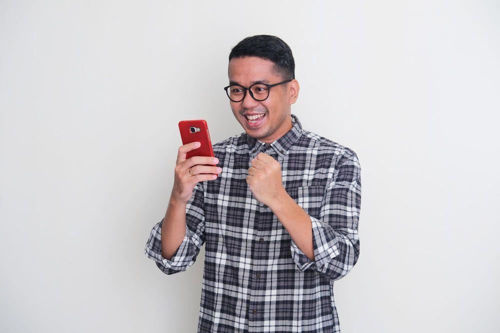 Cash atau Kredit: Mana yang Lebih Menguntungkan untuk Kondisi Keuanganmu?