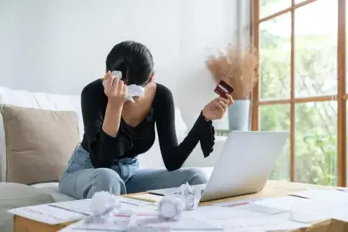 Pratinjau untuk Telat Bayar Pinjol: Apa Dampaknya dan Langkah Bijak untuk Mengatasinya